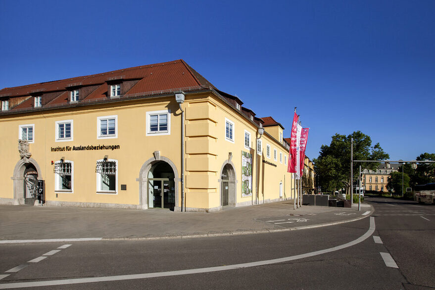 Außenansicht ifa Gebäude Stuttgart