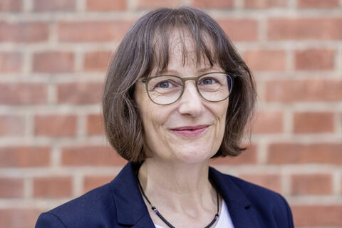 Dr. Katharina Ernst