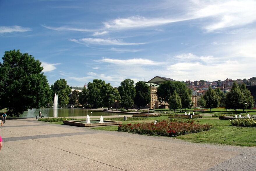 Schlossgarten mit Eckensee.