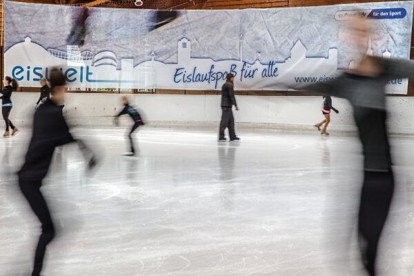 Werbefilm Eiswelt Stuttgart.