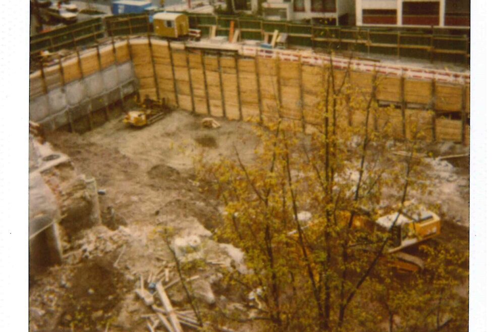 Jugendamt Stuttgart, Wilhelmstraße 3: Baugrube, Oktober 1992