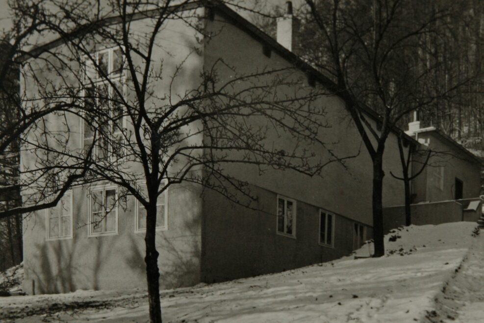 Tageseinrichtung für Kinder Nachtigallenweg 26: Gebäudeansicht, 1947