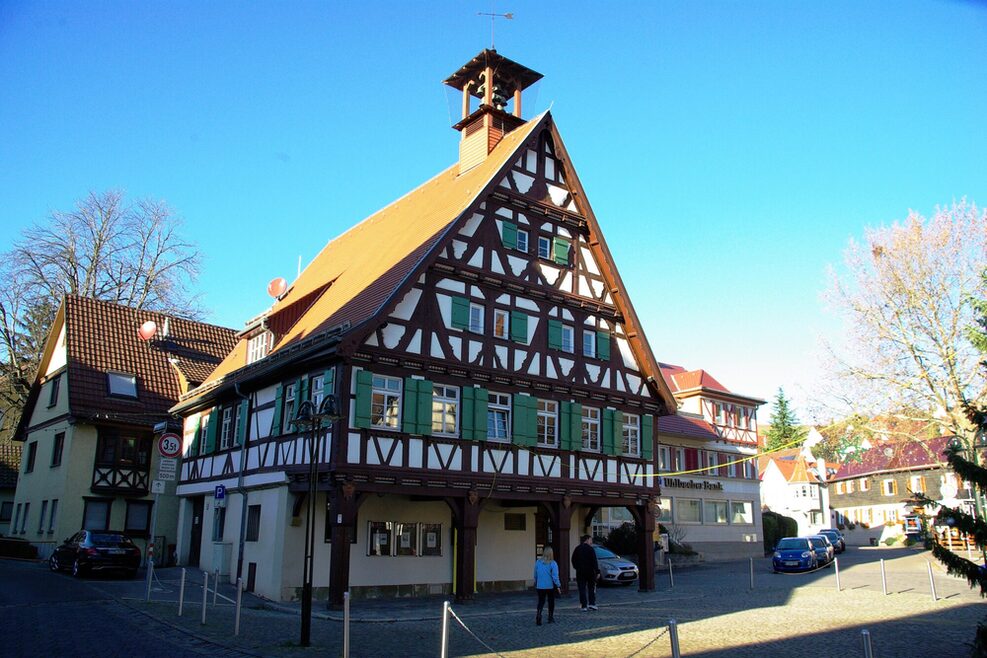 Das alte Rathaus in Uhlbach.