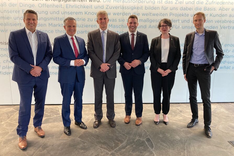 OB Frank Noppe rbei der Coperion GmbH