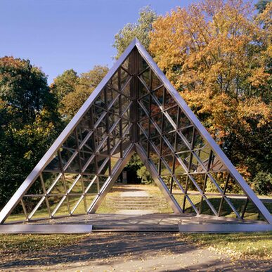 Dan Graham: Gate of hope, 1993