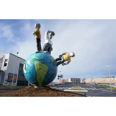 Skulptur Weltenfahrer von Daniel Wagenblast
