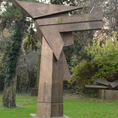 Otto Herbert Hajek: Großes Wegzeichen 8, 1998 (P648b / Skulpturenpark 9). Foto: Atelier Daiber & Schlesinger