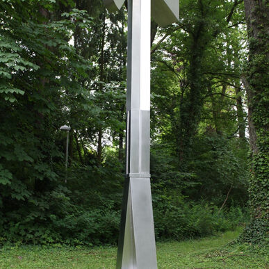Otto Herbert Hajek: Raumzeichen, 1986 (P 583 / Skulpturenpark 13). Foto: Atelier Daiber & Schlesinger