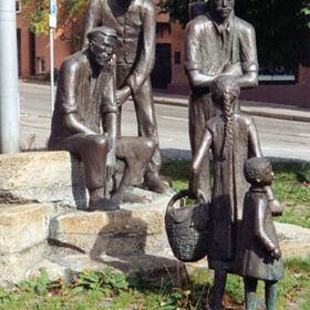 Skulptur: Steinbrecher Figurengruppe