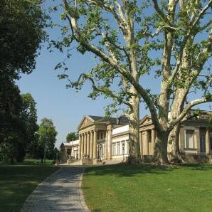 Der Rosensteinpark mit Blick auf das Museum. Foto: Stuttgart Marketing