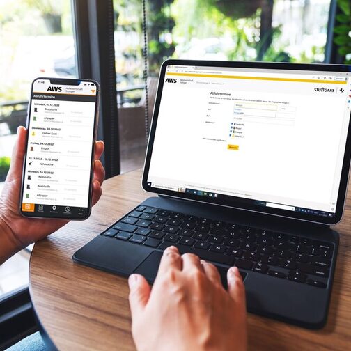 Laoptop und Smartphone
