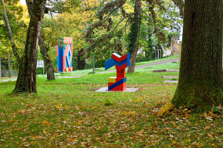 Blick in den Skulpturenpark.