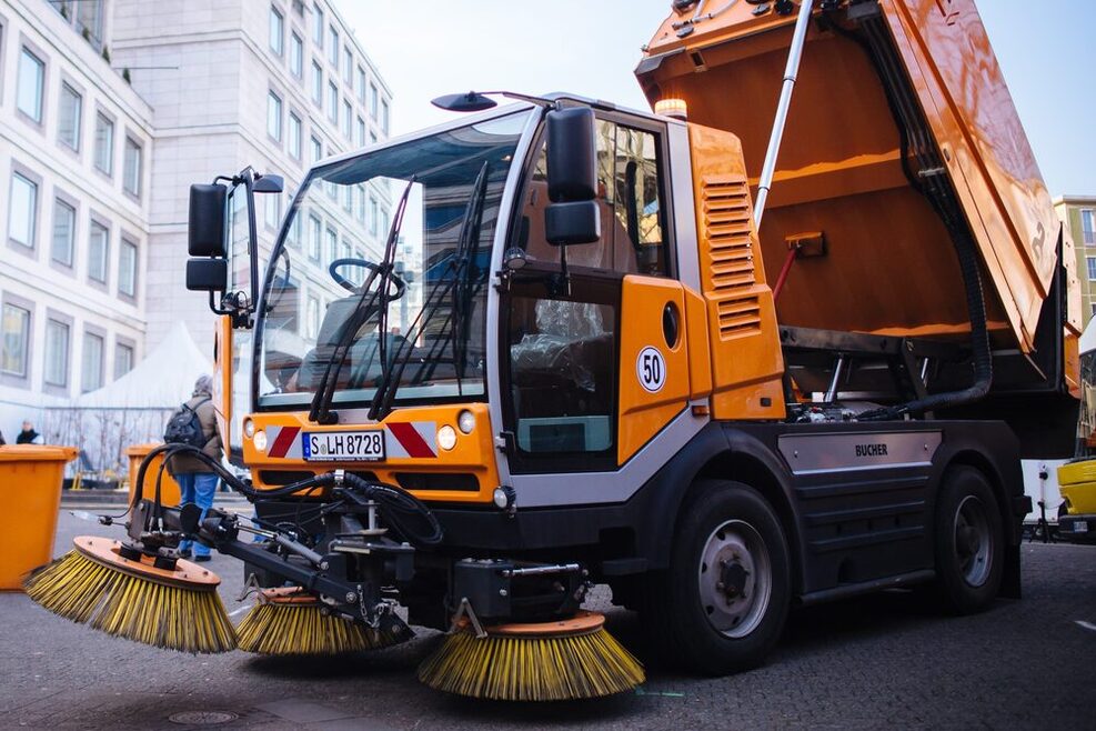 Die Mitarbeiterinnen und Mitarbeiter der Abfallwirtschaft Stuttgart kümmern sich um eine saubere Stadt.