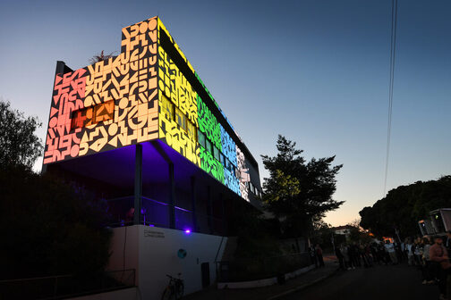 Im Rahmen des IBA ´27 Symposium wird das Le Corbusier Haus illuminiert am 01.07.2022