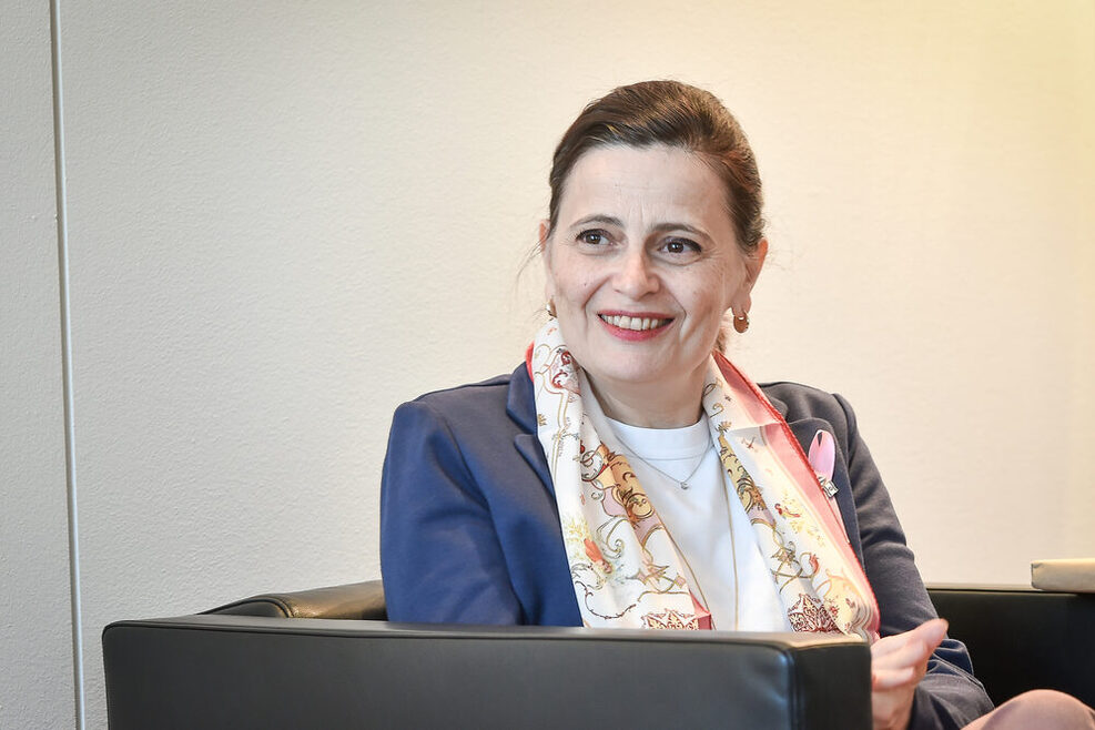 Carmela Shamir, Generalkonsulin des Staates Israel für Süddeutschland, zu Besuch im Stuttgarter Rathaus