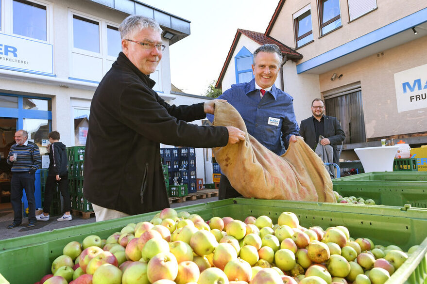 Start der Apfelsaftsaison in Stuttgart