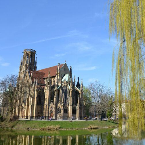 Feuersee mit Johanneskirche