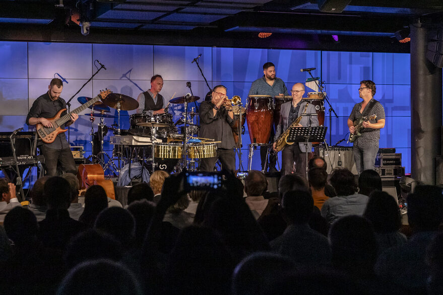 Jazzopen Stuttgart Auftritt im SpardaWelt Eventcenter.